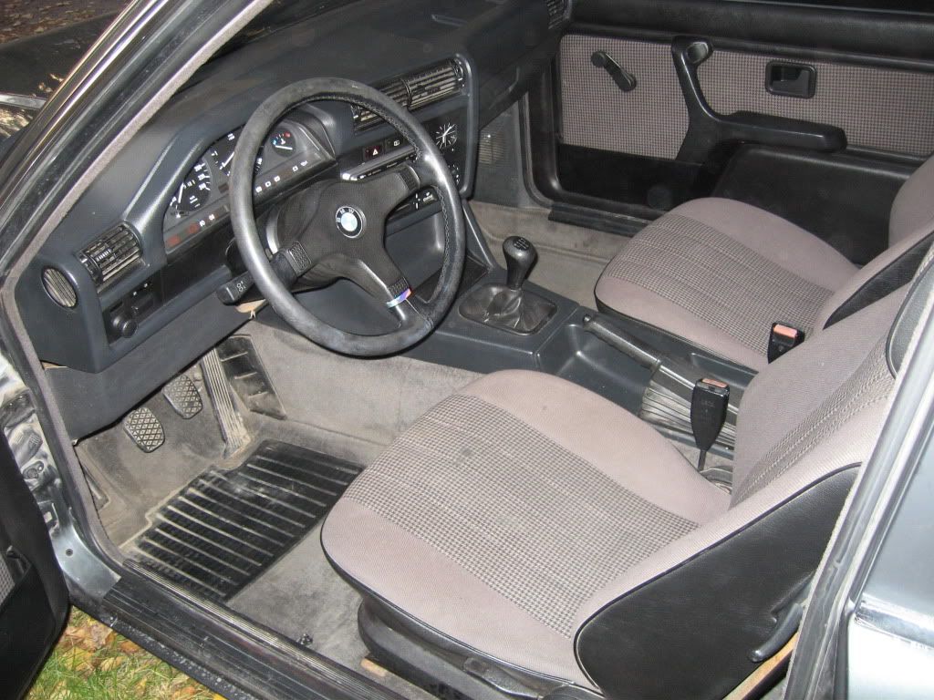 bmw320011.jpg