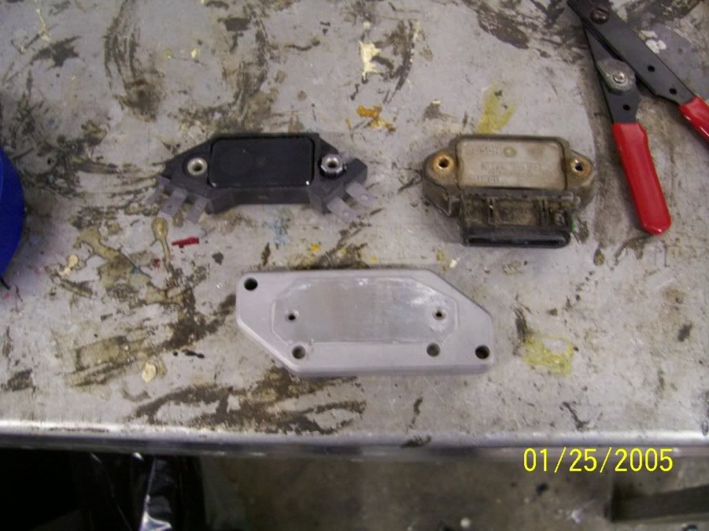 HEI 5 Pin (left), Bosch Control Module (right) And Bosch Heat Sink Pad