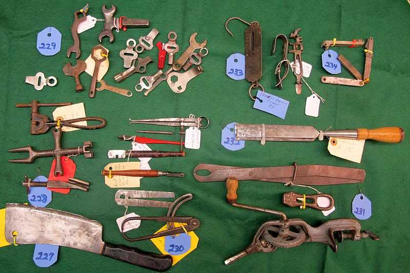 Robert Burkly Wrench Auction Pics