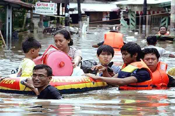 banjir jakarta Pictures, Images and Photos