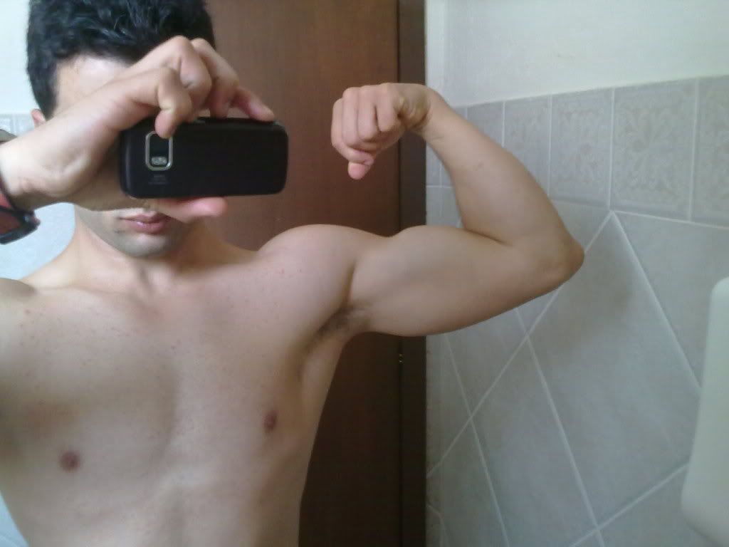 biceps1.jpg
